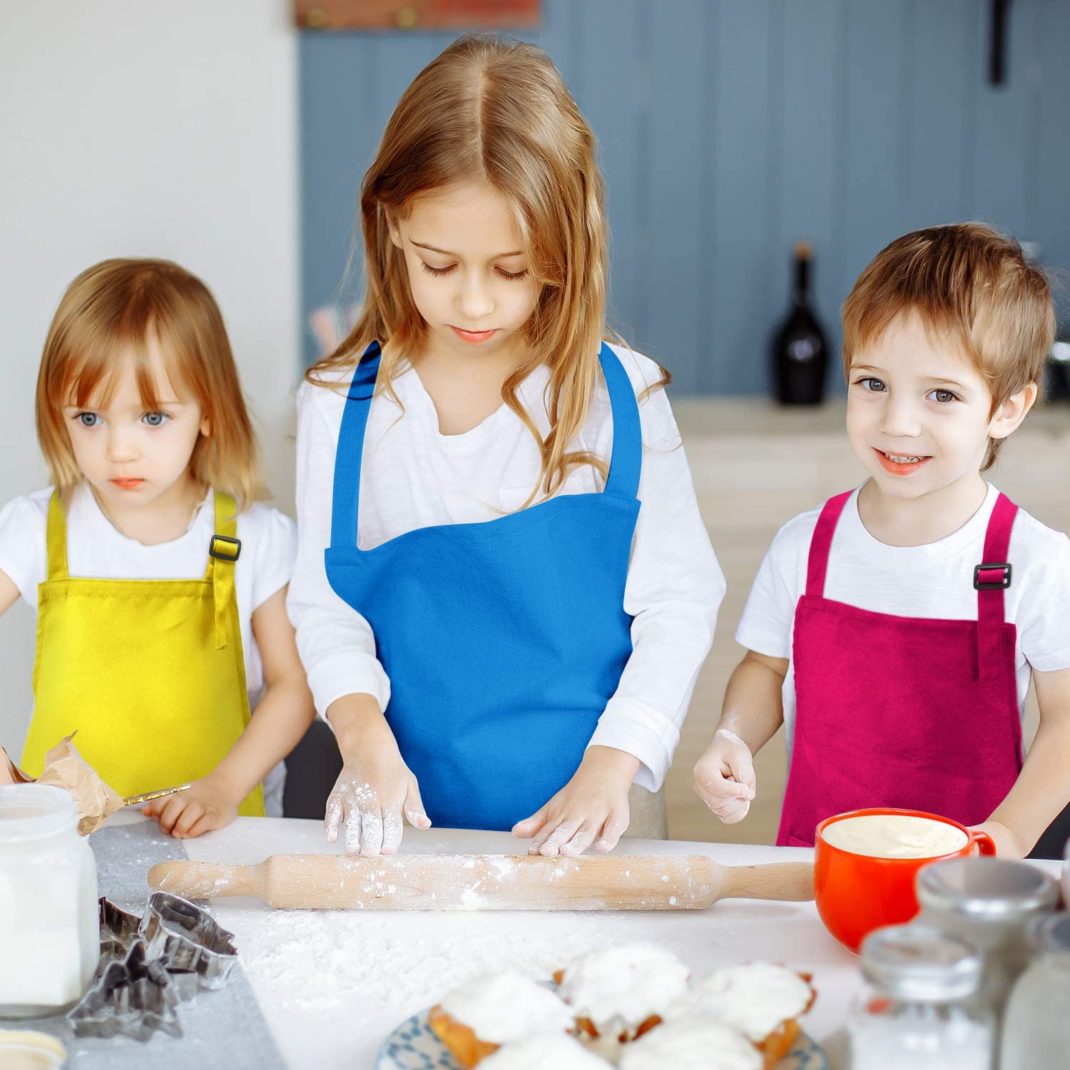 Get Kids Aprons to Help Prevent Mess on Their Clothes