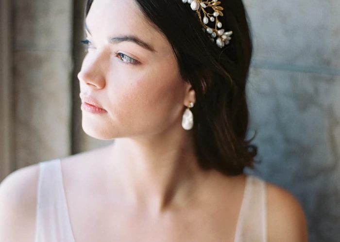 How to Choose a Bridal Crown As the Epitome of Elegance and Luxury?